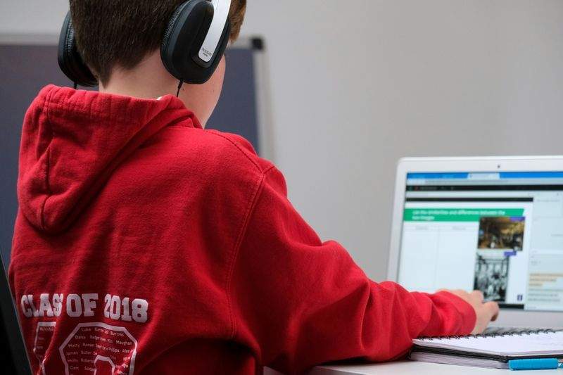 Comment accompagner son enfant vers une rentrée plus sereine